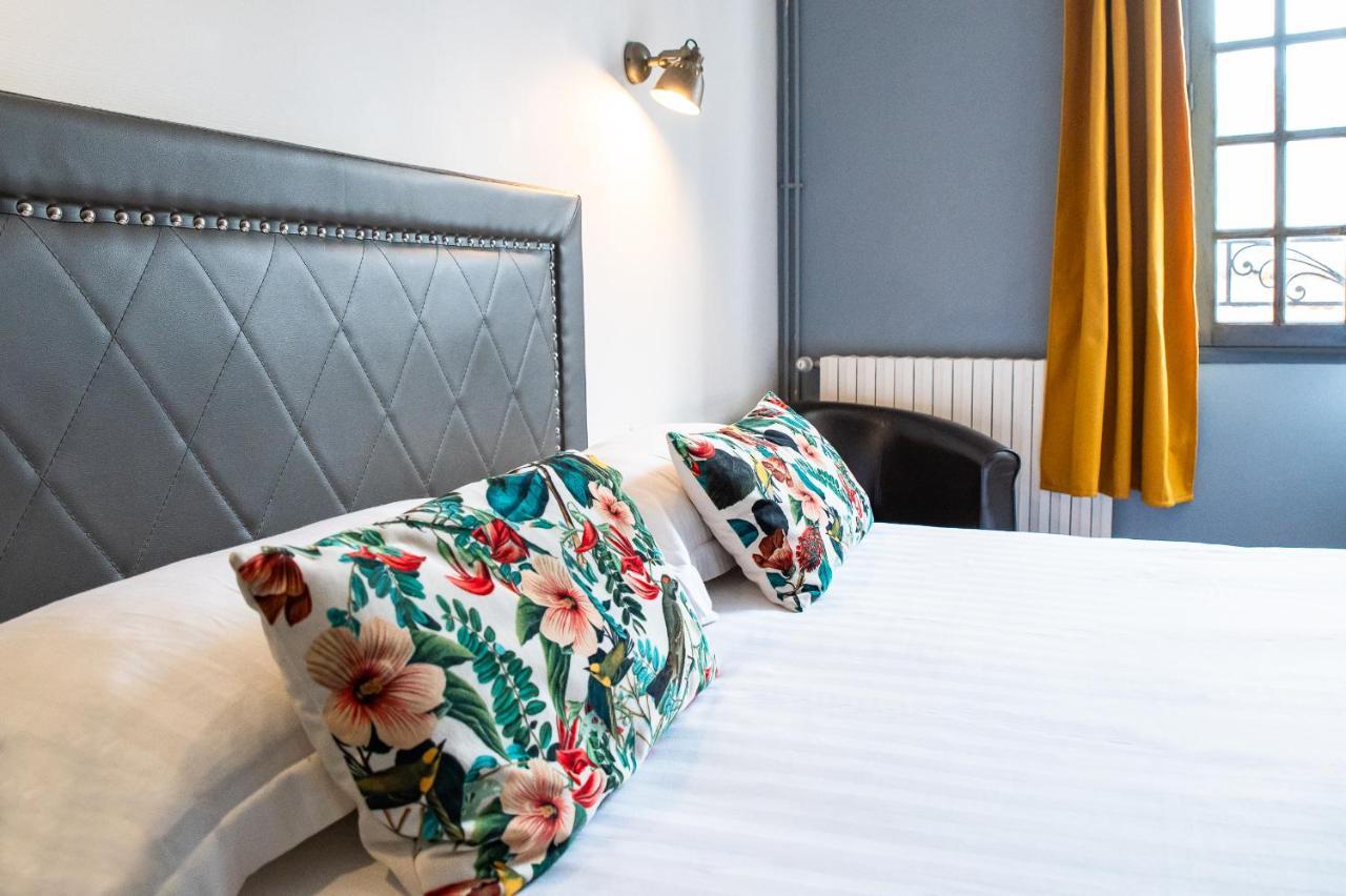 Hotel Le Port Neuf Bayonne Bagian luar foto