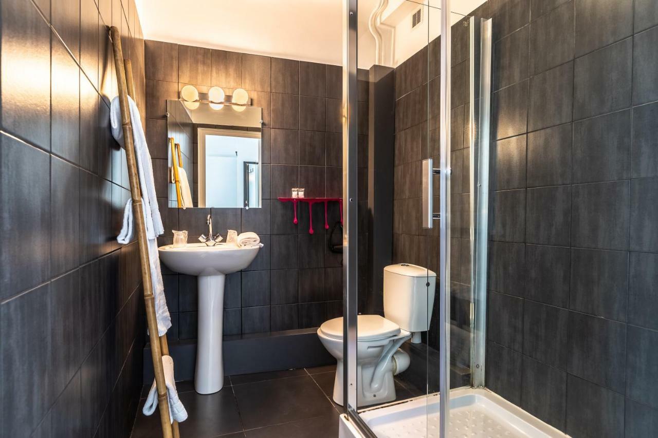 Hotel Le Port Neuf Bayonne Bagian luar foto