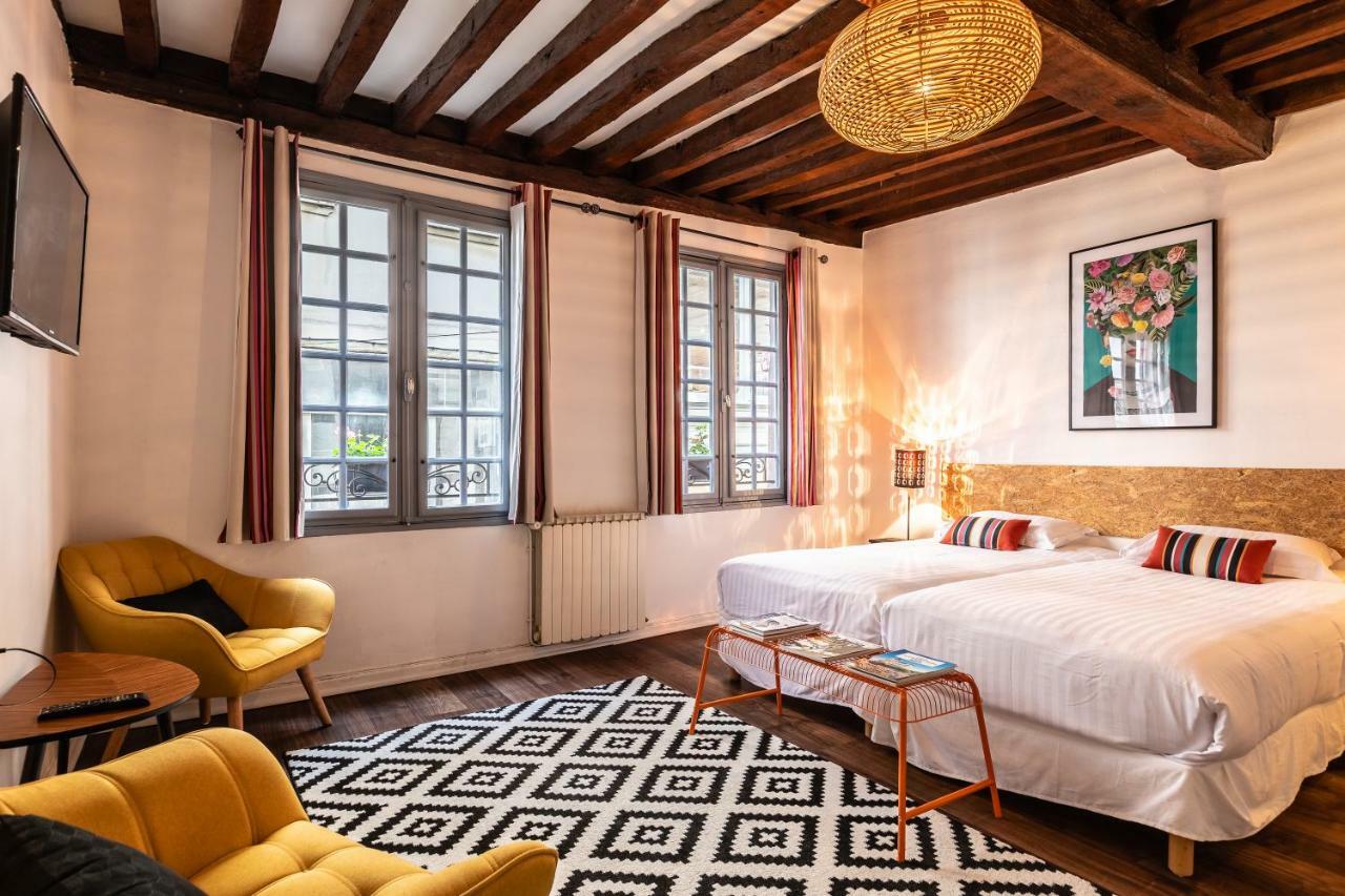 Hotel Le Port Neuf Bayonne Bagian luar foto